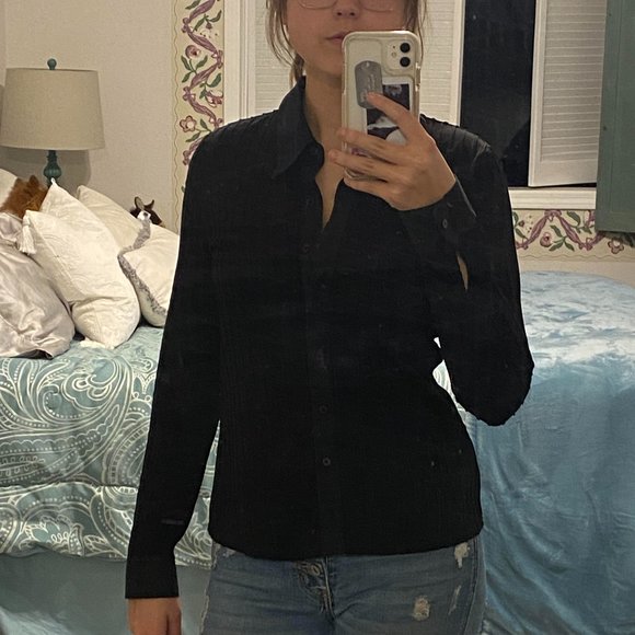 Black button up shirt - Picture 1 of 3